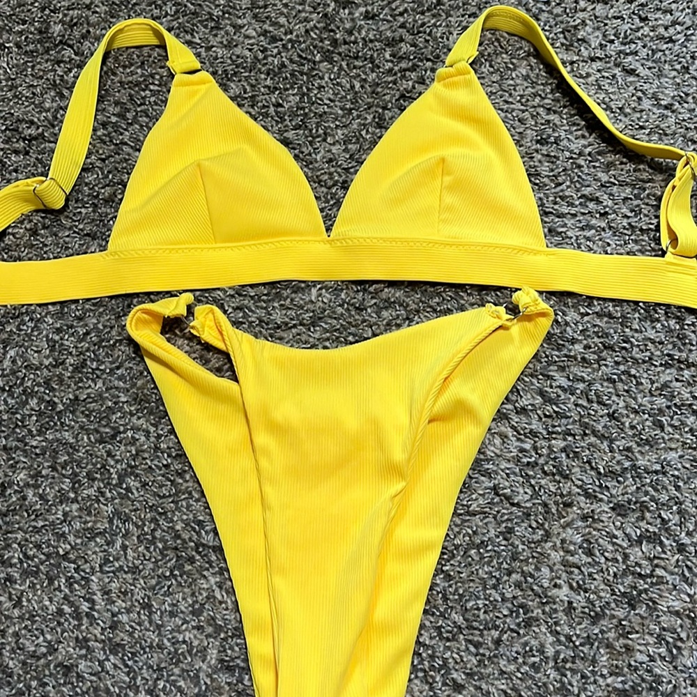 Yellow bikini